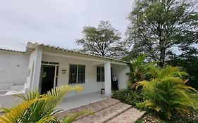 Villeta, Casa Campestre Cerca De Payande